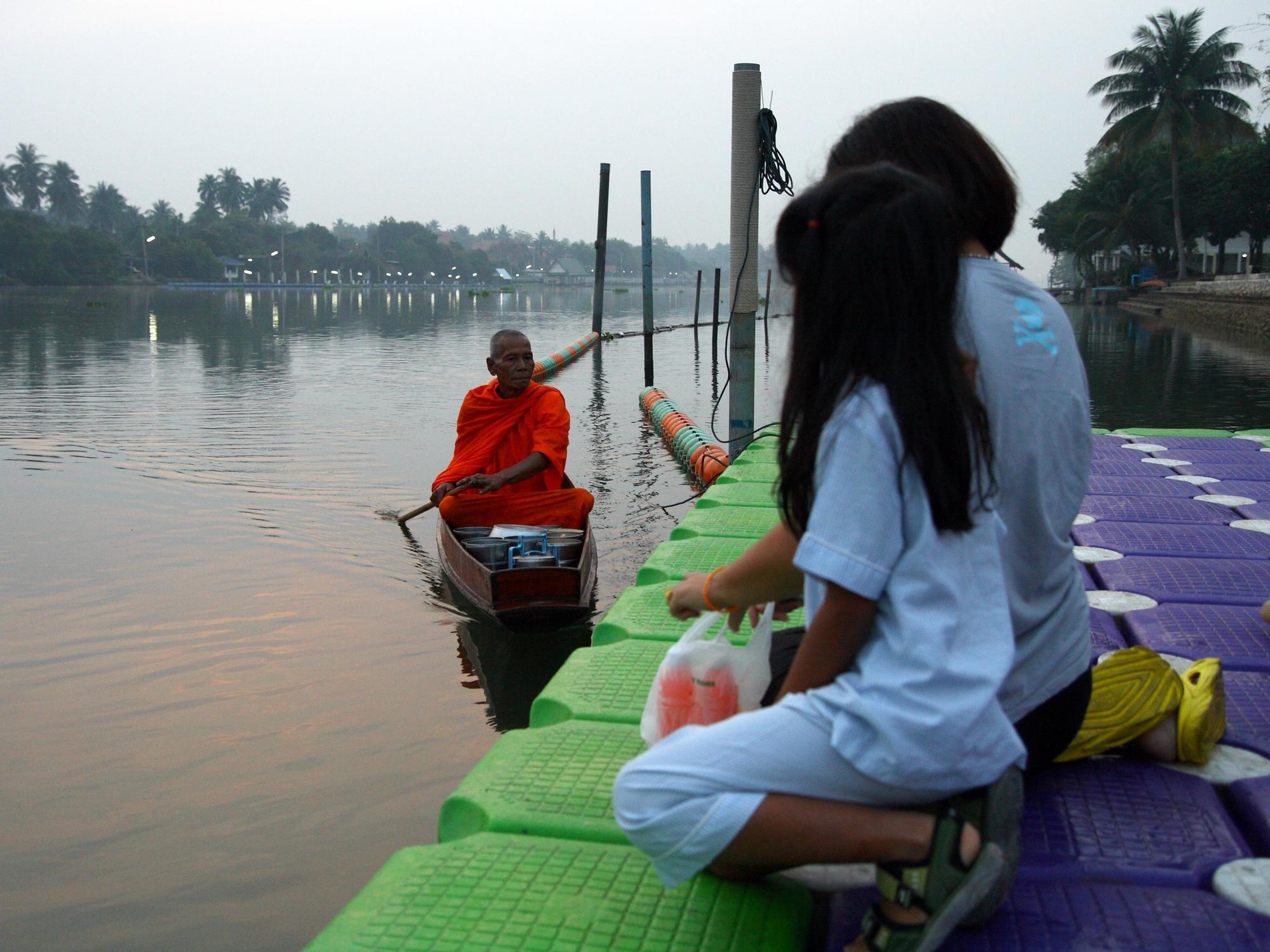 Maeklong Marina Resort Ratchaburi Zewnętrze zdjęcie